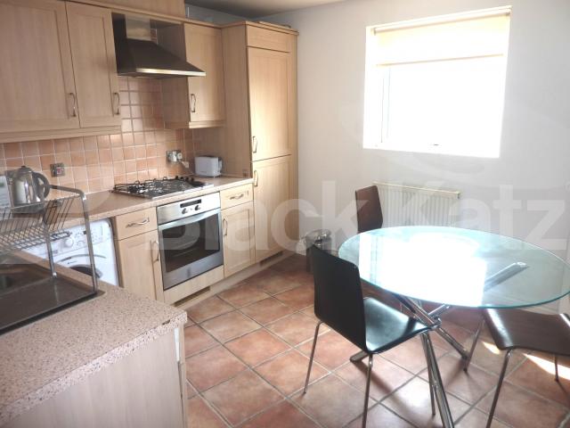 			NEW INSTRUCTION!, 2 Bedroom, 1 bath, 1 reception Flat			 Palgrave Gardens, BAKER STREET / REGENTS PARK